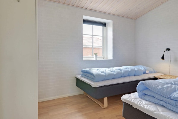 Foto van Luxe retraite met spa -- By Traum Ferienwohnungen - Vakantiehuis in Blåvand - Indoor