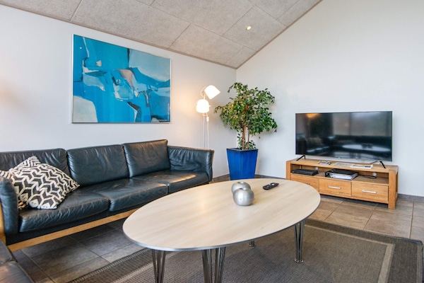 Foto van Luxe toevluchtsoord met zwembad - Vakantiehuis in Rømø - Indoor