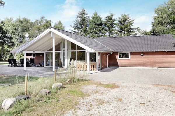 Foto van 12 persoons vakantie huis in Rødby-By Traum - Vakantiehuis in Rødby - Outdoor