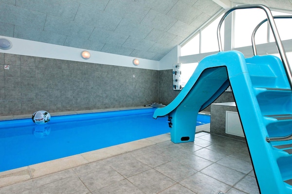 Foto van Luxe villa met zwembad aan zee - Vakantiehuis in Bogense - Pool
