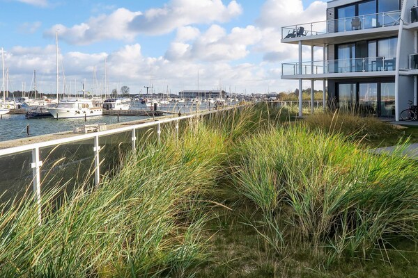 Foto van Modern jachthavenappartement op toplocatie - Vakantiehuis in Wendtorf - WaterView