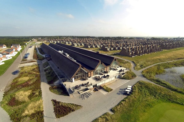 Foto van 6 persoons vakantie huis op een vakantie park in Rømø - Outdoor