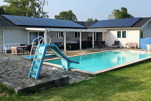 Foto van 10-persoonshuis in Rødvig Stevns - Vakantiehuis in Rødvig Stevns - Pool
