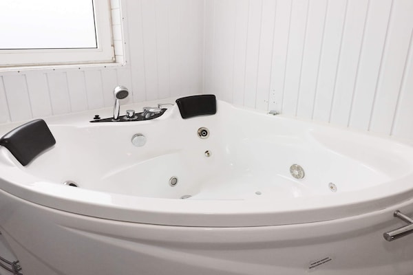 Foto van 10 persoons vakantie huis in Hadsund-By Traum - Vakantiehuis in Hadsund - Spa