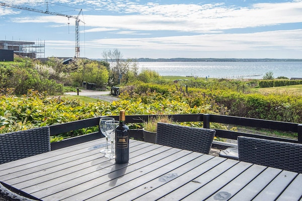 Foto van Gezinsvriendelijk huis aan het strand - Vakantiehuis in Ebeltoft - WaterView