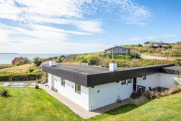 Foto van Gezinsvriendelijk huis aan het strand - Vakantiehuis in Ebeltoft - WaterView
