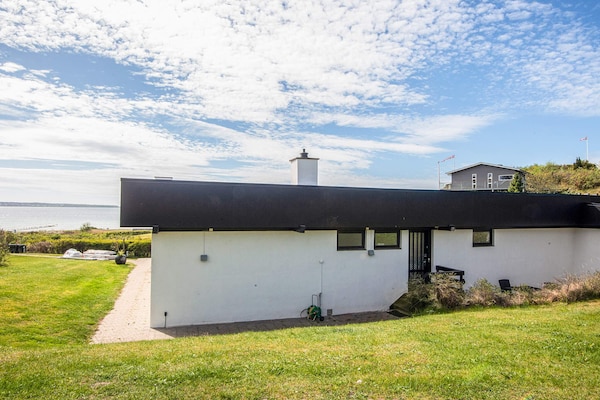 Foto van Gezinsvriendelijk huis aan het strand - Vakantiehuis in Ebeltoft - WaterView