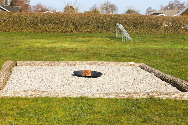 Foto van Luxe vakantieverblijf met zwembad - Vakantiehuis in Nordborg - Untagged