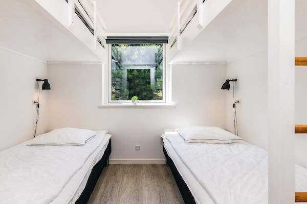 Foto van 14 persoons vakantie huis in Væggerløse-By Traum - Indoor