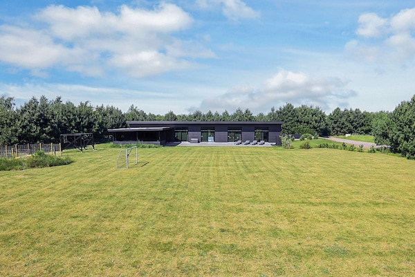 Foto van 14 persoons vakantie huis in Væggerløse-By Traum - View