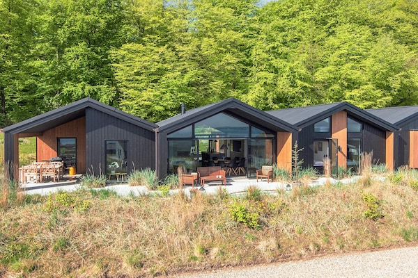 Foto van Panoramisch toevluchtsoord met zwembad - Vakantiehuis in Sjølund - View