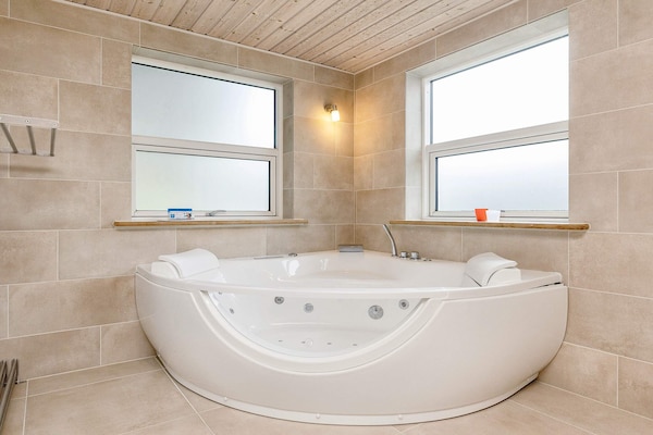 Foto van 10 persoons vakantie huis in Væggerløse-By Traum - Spa