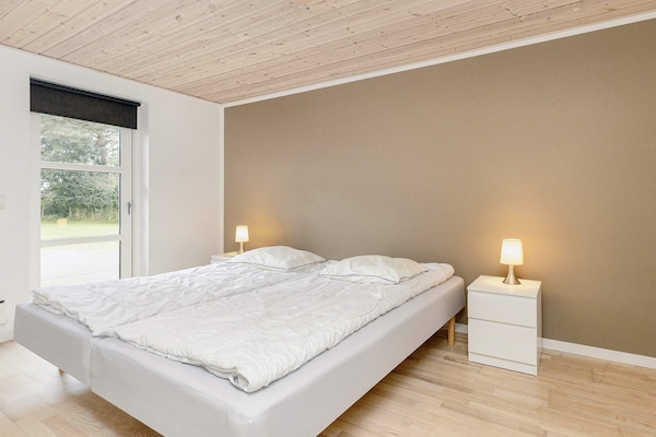 Foto van 10 persoons vakantie huis in Væggerløse-By Traum - Indoor