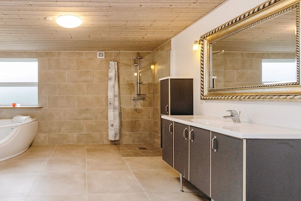 Foto van 10 persoons vakantie huis in Væggerløse-By Traum - Indoor