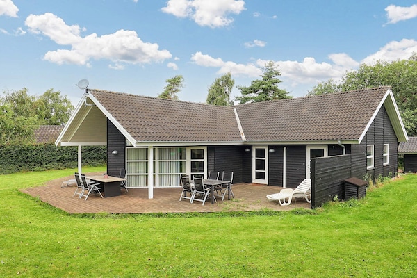 Foto van 10 persoons vakantie huis in Væggerløse-By Traum - View