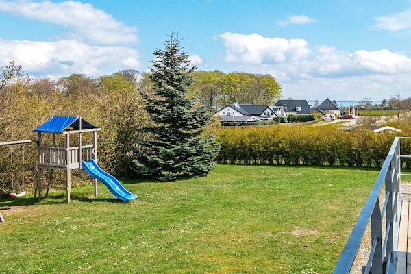 Foto van Luxe vakantieverblijf in Hejlsminde - Vakantiehuis in Hejls - WaterView
