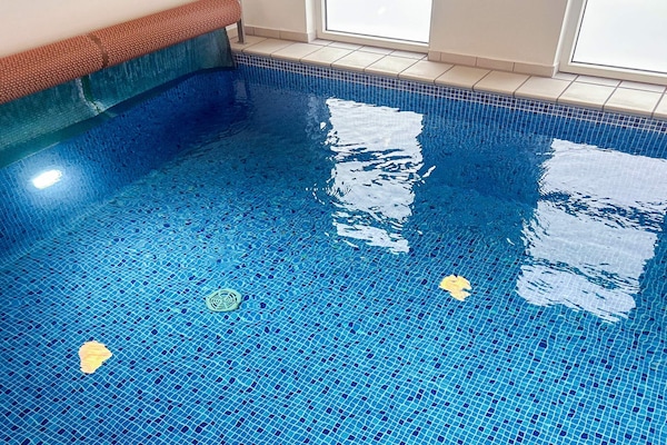 Foto van Luxe vakantieverblijf in Hejlsminde - Vakantiehuis in Hejls - Pool