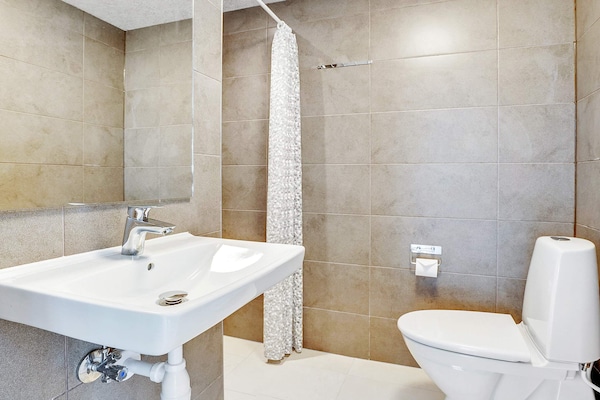 Foto van Luxe retraite voor 18 -- By Traum Ferienwohnungen - Vakantiehuis in Spøttrup - Indoor