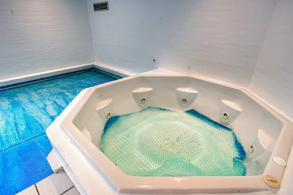 Foto van 10 persoons vakantie huis in Græsted - Vakantiehuis in Græsted - Spa