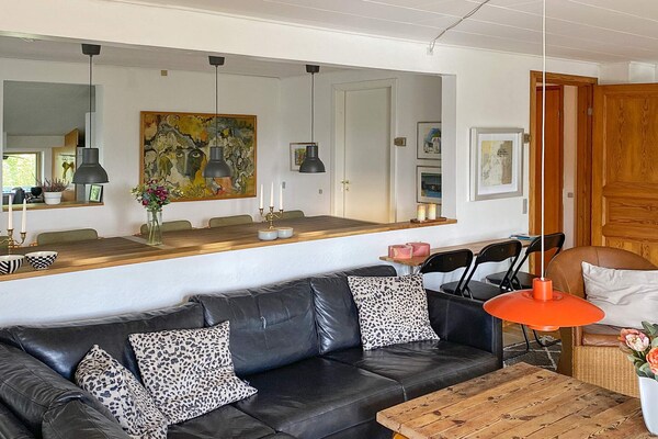 Foto van 15 persoons vakantie huis in Skibby - Vakantiehuis in Skibby - Indoor
