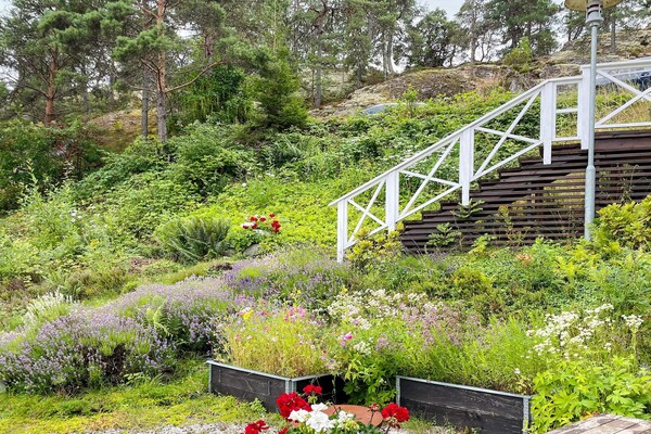 Foto van Hut aan het meer met panoramisch uitzicht - Vakantiehuis in INGARÖ - Outdoor