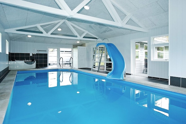 Foto van Zwembadparadijs in Helberskov - Vakantiehuis in Hadsund - Pool