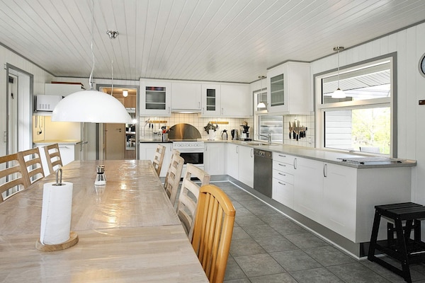 Foto van Zwembadparadijs in Helberskov - Vakantiehuis in Hadsund - Indoor