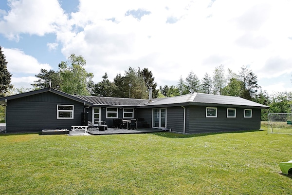 Foto van Zwembadparadijs in Helberskov - Vakantiehuis in Hadsund - Outdoor