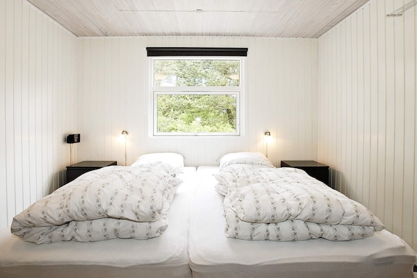Foto van Zwembadparadijs in Helberskov - Vakantiehuis in Hadsund - Indoor