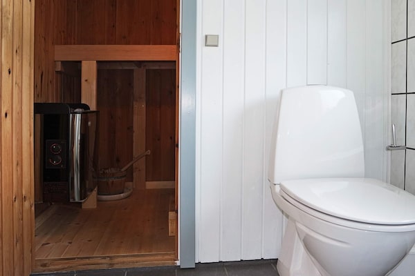 Foto van Zwembadparadijs in Helberskov - Vakantiehuis in Hadsund - Indoor