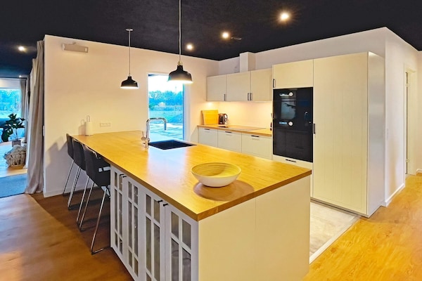 Foto van 14 persoons vakantie huis in Væggerløse-By Traum - Indoor