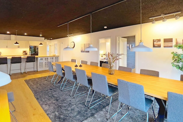 Foto van 14 persoons vakantie huis in Væggerløse-By Traum - Indoor