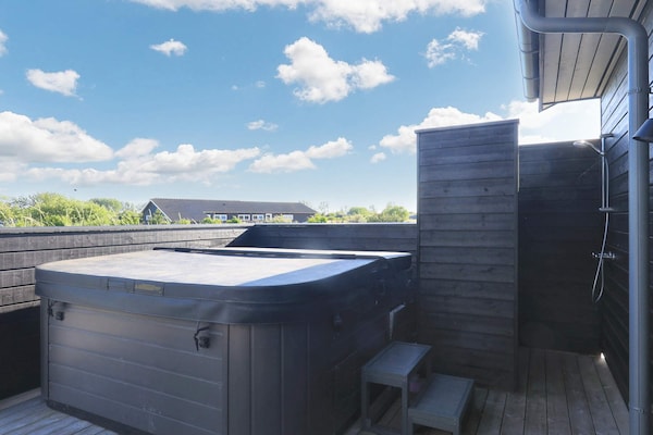 Foto van 14 persoons vakantie huis in Væggerløse-By Traum - View