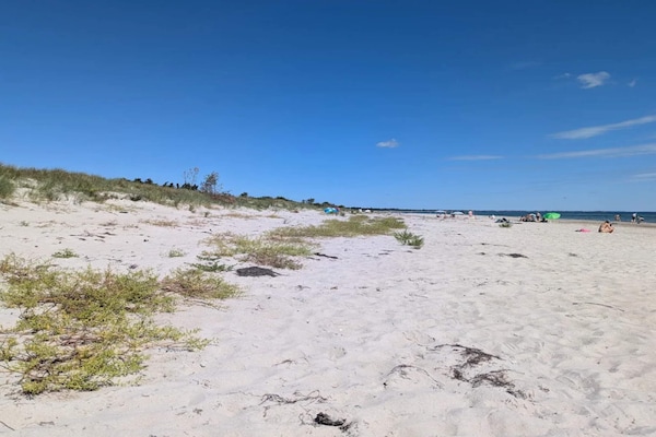 Foto van Luxe strandretraite in Væggerløse - Vakantiehuis in Væggerløse - WaterView