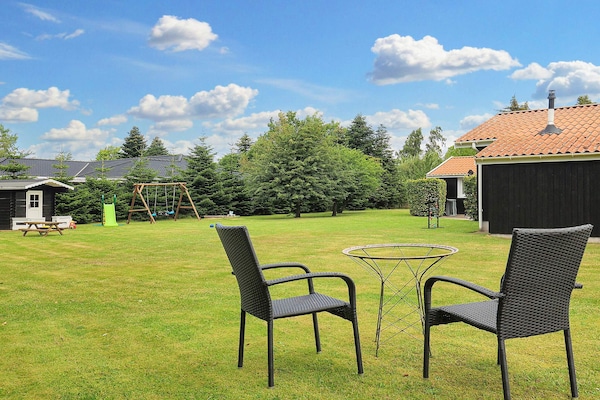 Foto van 14 persoons vakantie huis in Væggerløse-By Traum - View