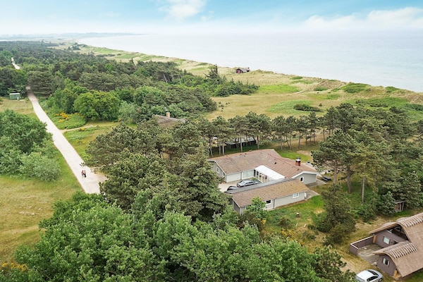 Foto van Luxe strandtoevlucht -- By Traum Ferienwohnungen - Vakantiehuis in Humble - Untagged