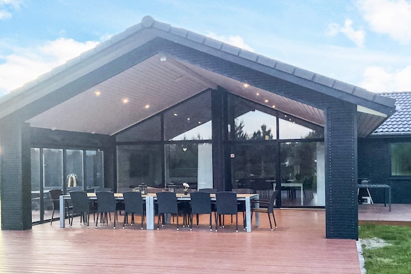 Foto van Luxe vakantieverblijf in Marielyst - Vakantiehuis in Væggerløse - Outdoor