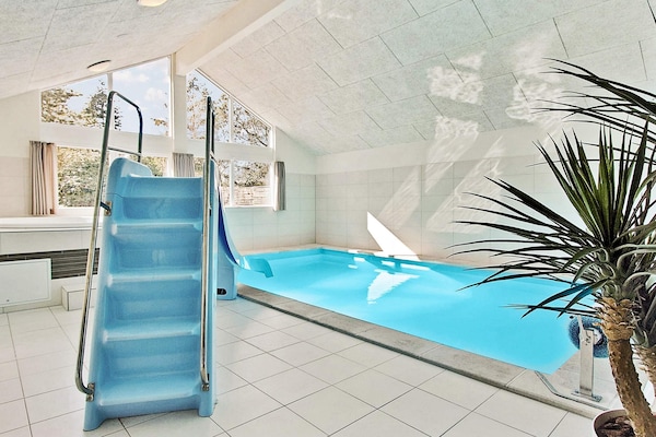 Foto van Luxe vakantieverblijf in Liseleje - Vakantiehuis in Liseleje - Pool