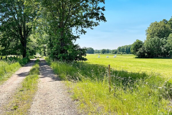 Foto van Boerderij bij meren en kust - Vakantiehuis in HÖGSBY - Untagged
