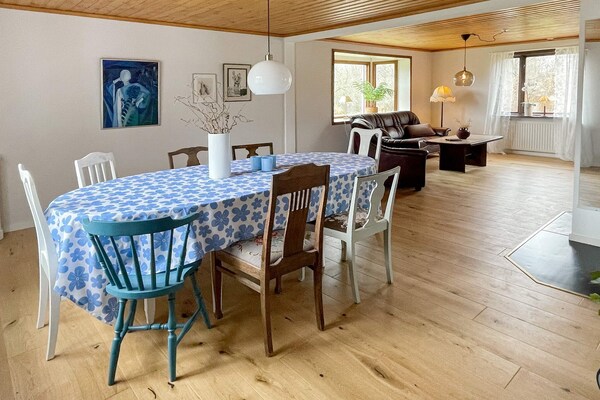 Foto van Boerderij bij meren en kust - Vakantiehuis in HÖGSBY - Indoor
