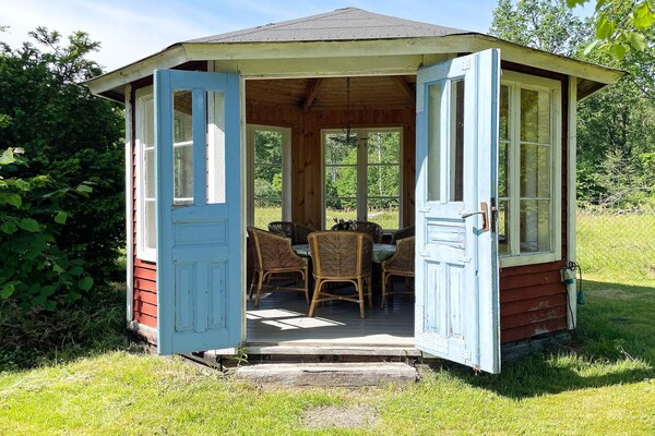 Foto van Boerderij bij meren en kust - Vakantiehuis in HÖGSBY - Outdoor