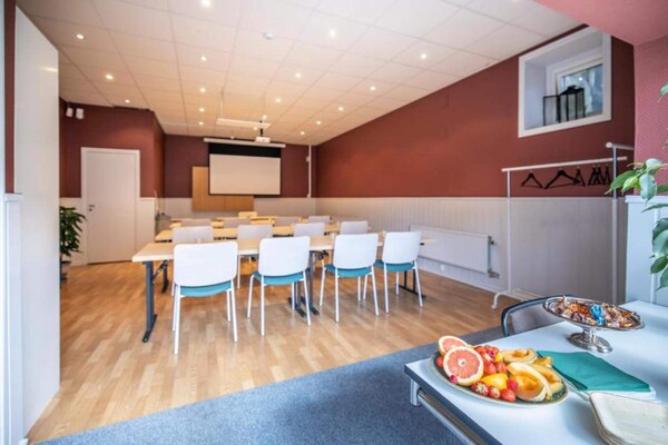 Foto van Sfeervol vakantiehuis met gratis ontbijt - Vakantiehuis in HISINGS BACKA - Indoor
