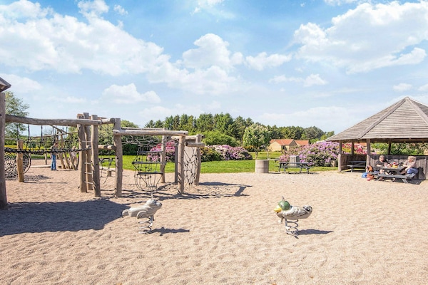 Foto van Huis met prachtige tuin - Vakantiehuis in Glesborg - Untagged
