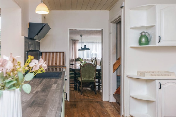 Foto van Activiteitenhuis midden in het internaat - Vakantiehuis in Bording - Indoor