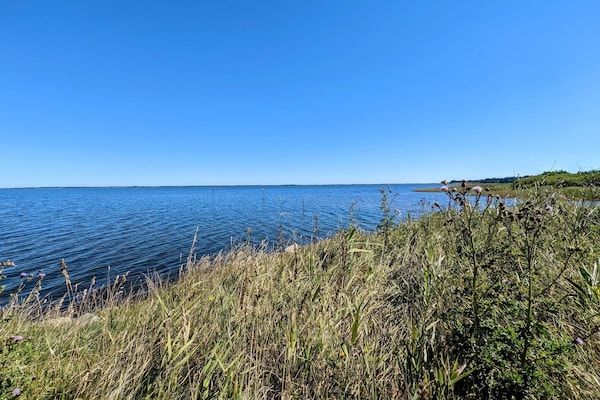 Foto van Luxe zwembad retraite -- By Traum Ferienwohnungen - Vakantiehuis in Ulfborg - WaterView
