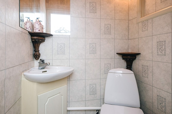 Foto van Ringkøbing herenhuis met spa en activiteitenruimte - Indoor