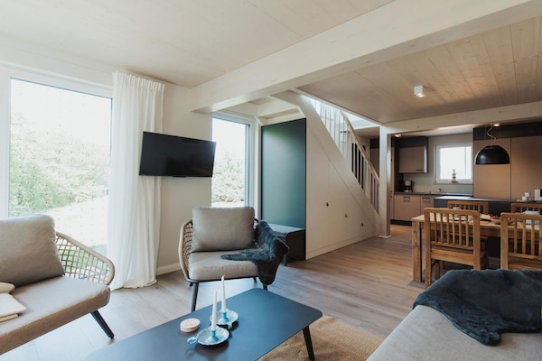 Foto van Comfortabel vakantiehuis met stijl - Vakantiehuis in SAGAD - Indoor