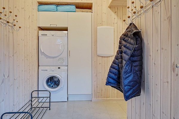 Foto van Luxe vakantieverblijf met zwembad - Vakantiehuis in Grenaa - Indoor