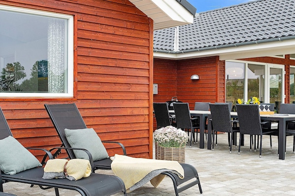 Foto van Luxe vakantieverblijf met zwembad - Vakantiehuis in Grenaa - Untagged