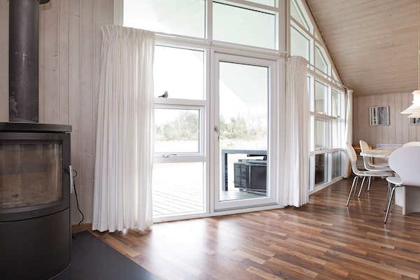 Foto van Luxe vakantieverblijf met zwembad - Vakantiehuis in Væggerløse - Indoor